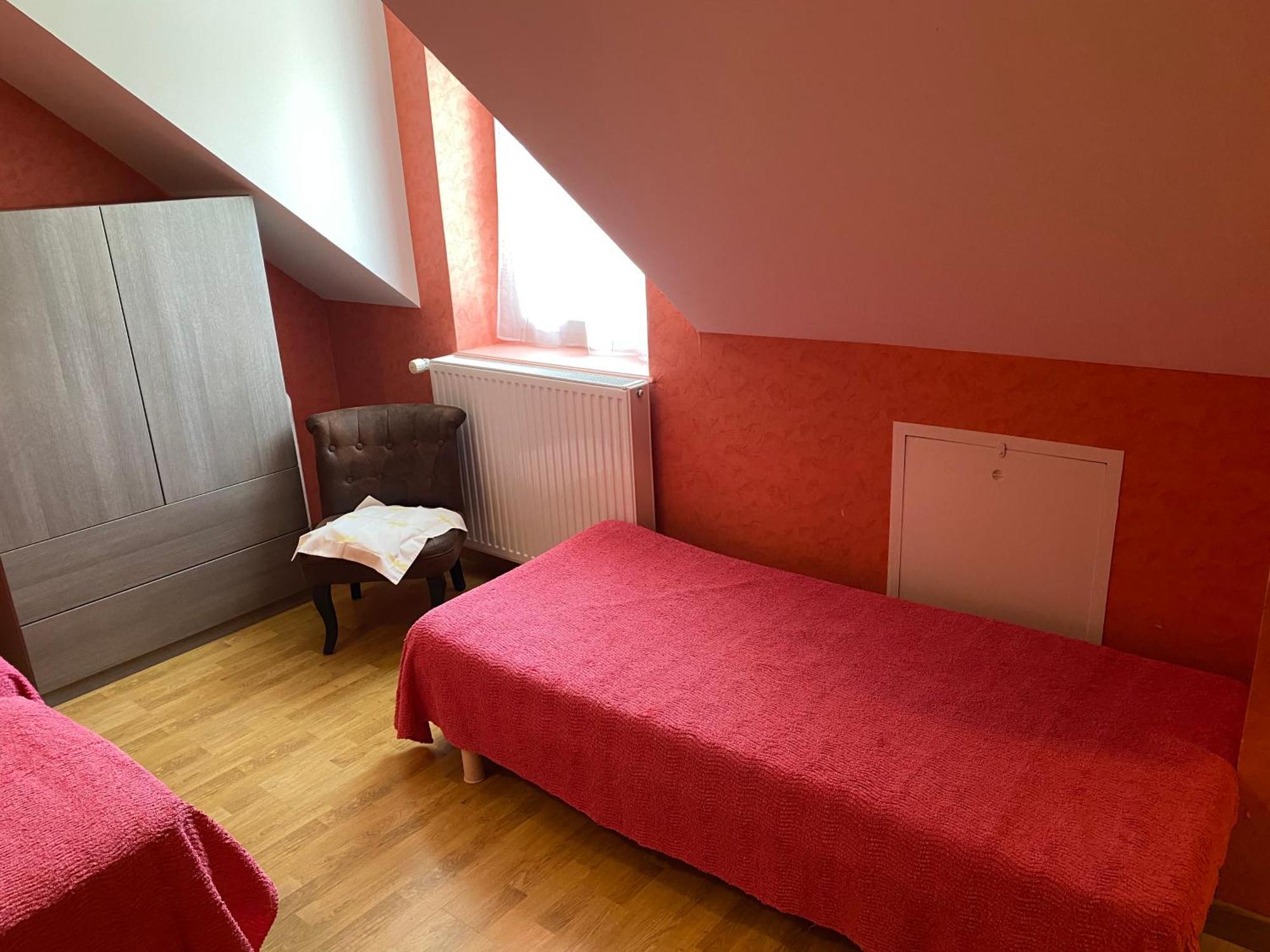 Le Petitepinay Bed and Breakfast Moitron-sur-Sarthe Exteriör bild