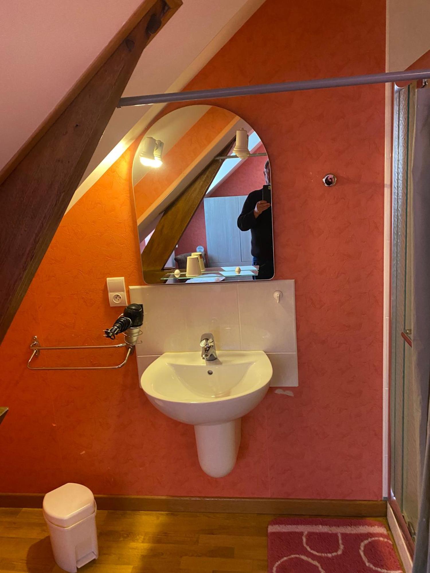 Le Petitepinay Bed and Breakfast Moitron-sur-Sarthe Exteriör bild