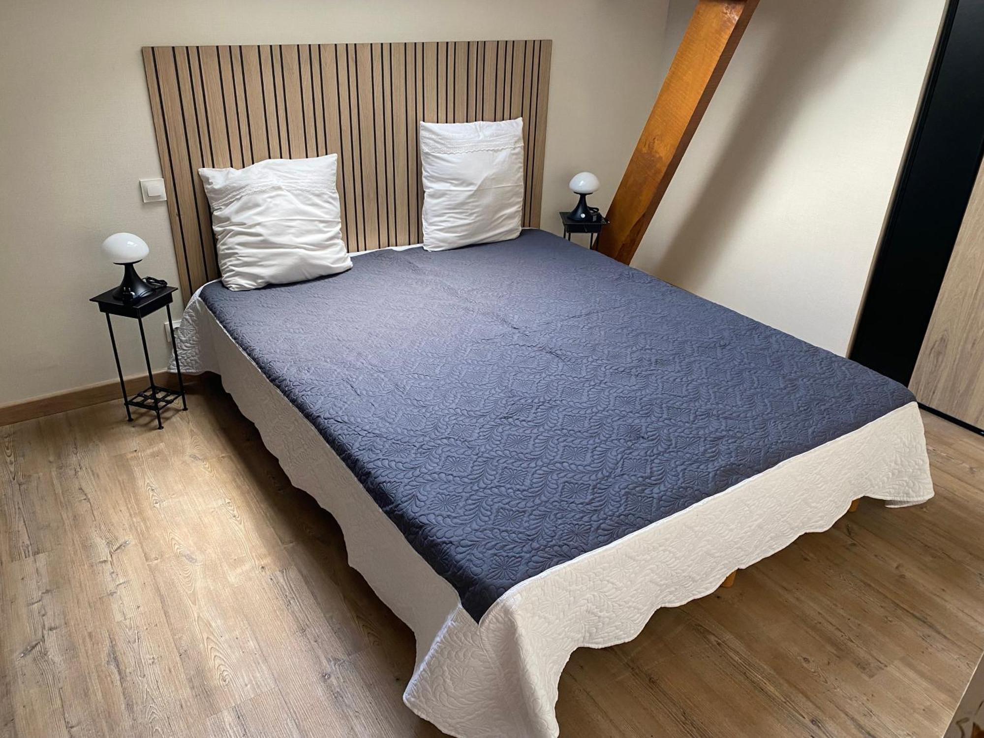Le Petitepinay Bed and Breakfast Moitron-sur-Sarthe Exteriör bild